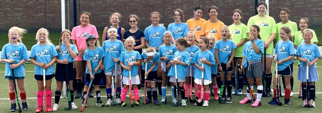photo of youth field hockey players from michigan